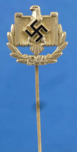 1944 DRL Performance Badge Stickpin
