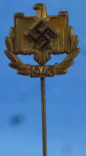 1943 DRL Performance Badge Stickpin