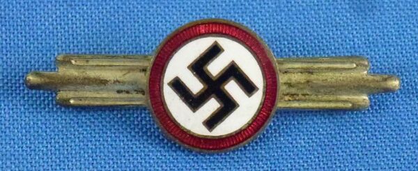 Small Early NSDAP Supporter Swastika Badge