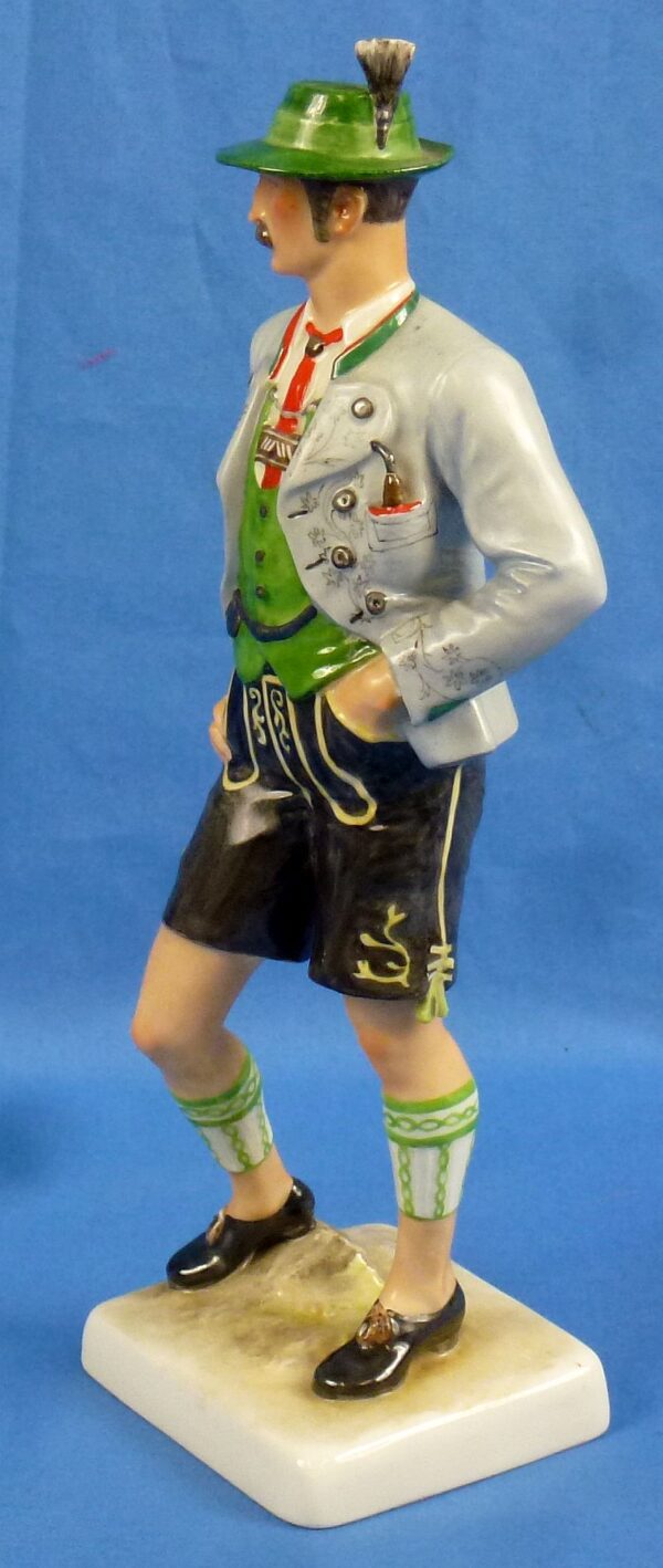 A Pair of SS Allach Porcelain "Bavarian Peasants" Figurines - Image 3