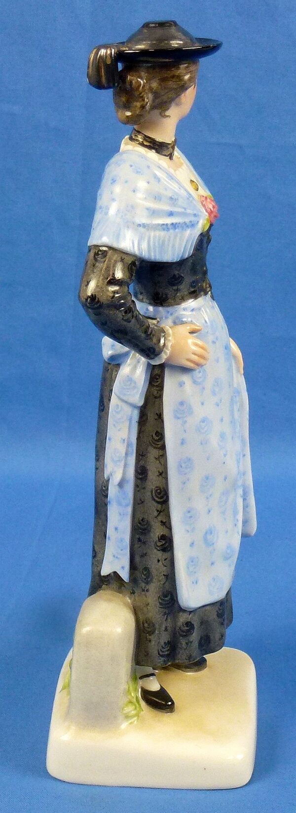 A Pair of SS Allach Porcelain "Bavarian Peasants" Figurines - Image 9