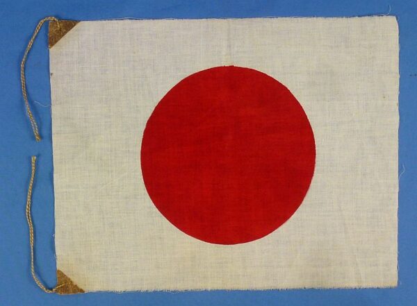 Small WWII Japanese National Flag - Image 2