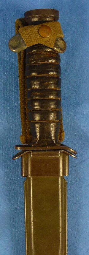 WWII M3 Trench Knife by the Utica Cutlery Company