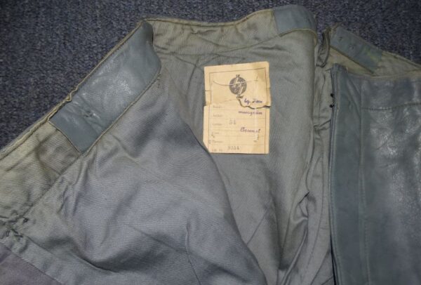 Kriegsmarine Grey Leather Jacket and Trousers - Image 12