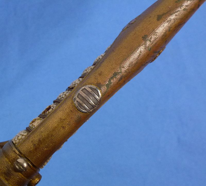 Meiji Period Japanese Kyu Gunto Sword with Family Mons Crest - Image 8