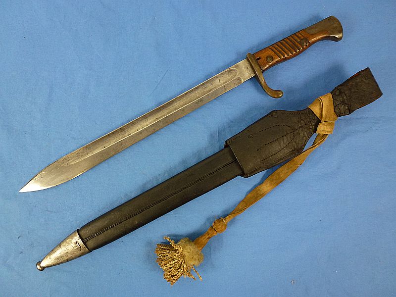 1916 Dated Imperial German Model M1898/05 Butcher Blade Bayonet by Carl Eickhorn with Frog and Knot - Image 3