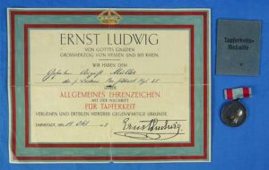 1918 Hesse-Darmstadt Silver Bravery Medal with Award Document