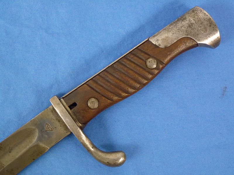 Imperial German Model M1898/05 Butcher Blade Bayonet by Gottlieb Hammersfahr with Frog and Knot - Image 9