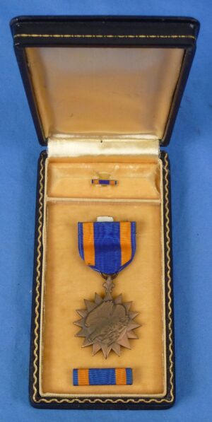 Cased WWII Air Medal on a Full Wrap Brooch Suspension