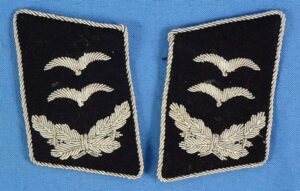 Pair Luftwaffe Pioneer / Construction Oberleutnant Collar Tabs