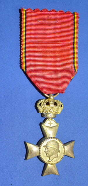 Belgium 1909 -1934 Cross of the Royal Federation of King Alberts Veterans Medal