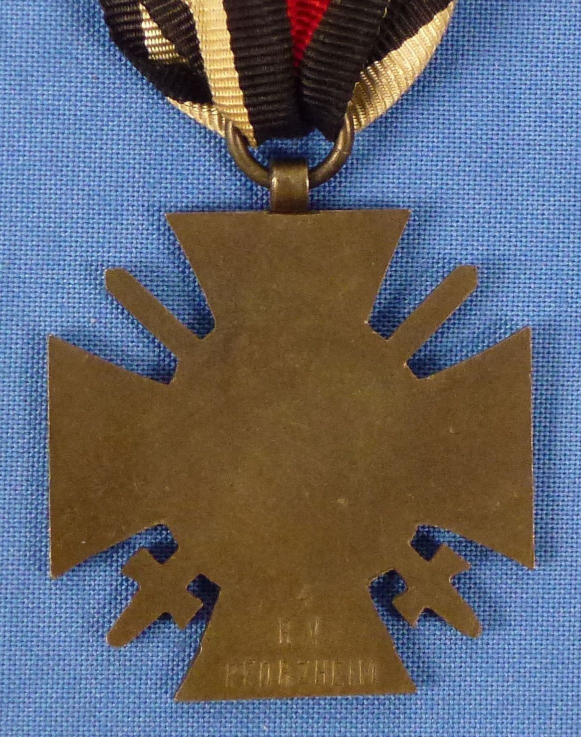 WWI Hindenburg Front Fighter Honor Cross with Swords - Image 2
