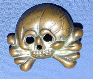 Panzer Collar Tab Skull Insignia