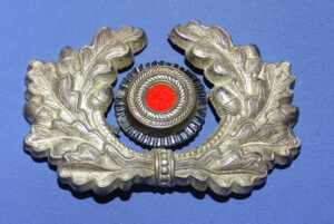 Silver Plated German Army Visor Cap Wreath / Cockade