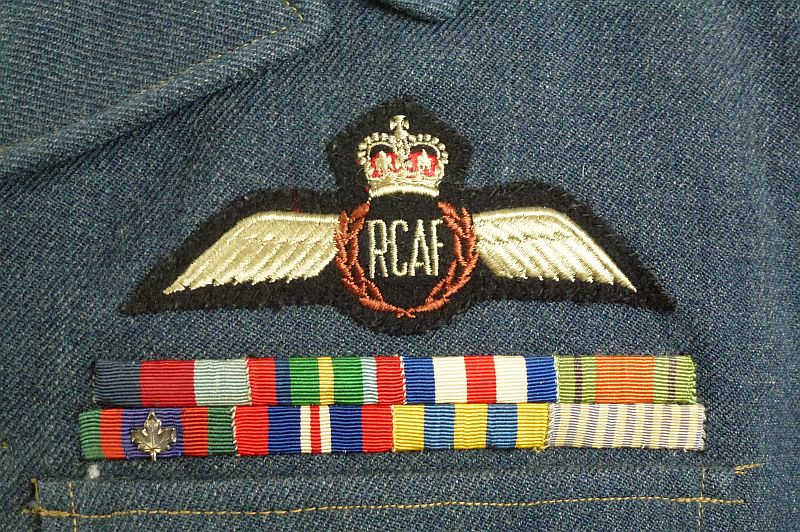WWII / Korean War Canadian Royal Air Force Pilot's Uniform Battle Dress Blouse - Image 2