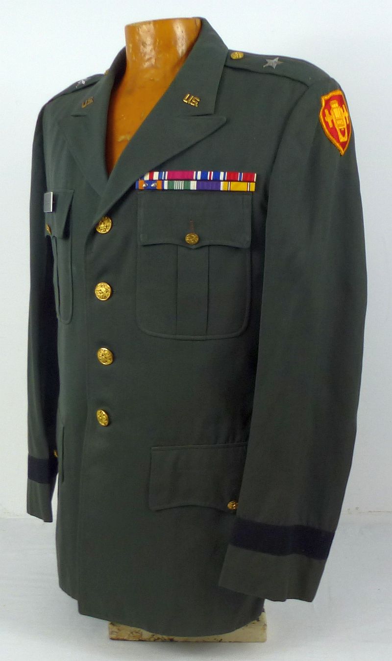 The Uniform and Jungle Jacket of U.S. Army Brigadier General Lawrence Caruthers - Image 6