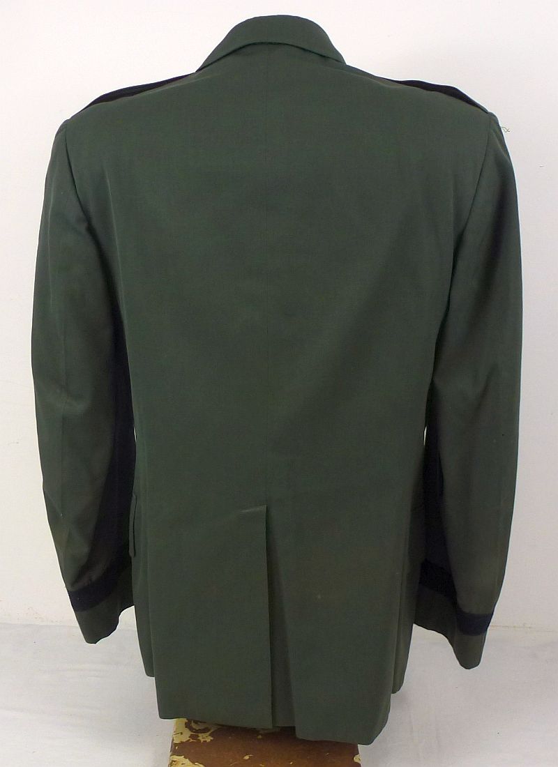 The Uniform and Jungle Jacket of U.S. Army Brigadier General Lawrence Caruthers - Image 8