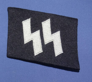 Waffen SS NCO/Enlisted Runic Collar Tab