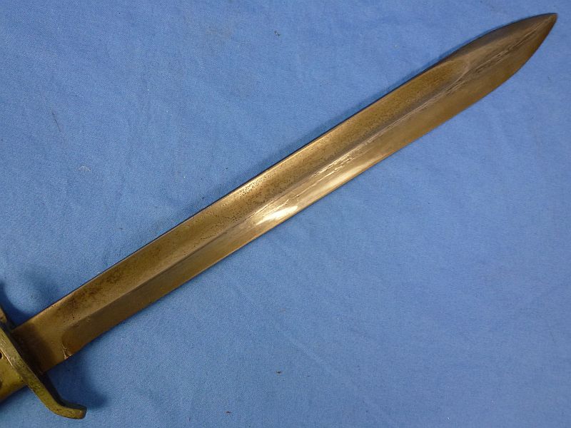 WWI German Steel Hilt Ersatz Bayonet with Frog - Image 4