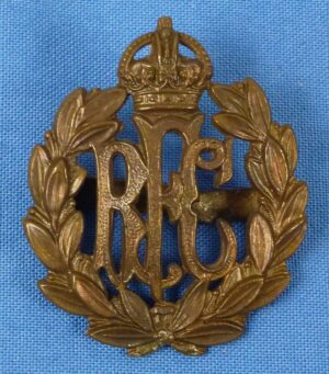 WWI British Royal Flying Corps Cap Badge - Prong Back