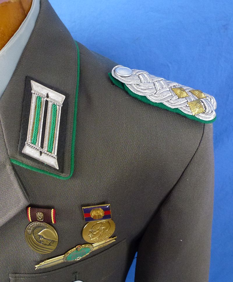 DDR East German Oberst of Border Troops Uniform with Dagger - Image 5