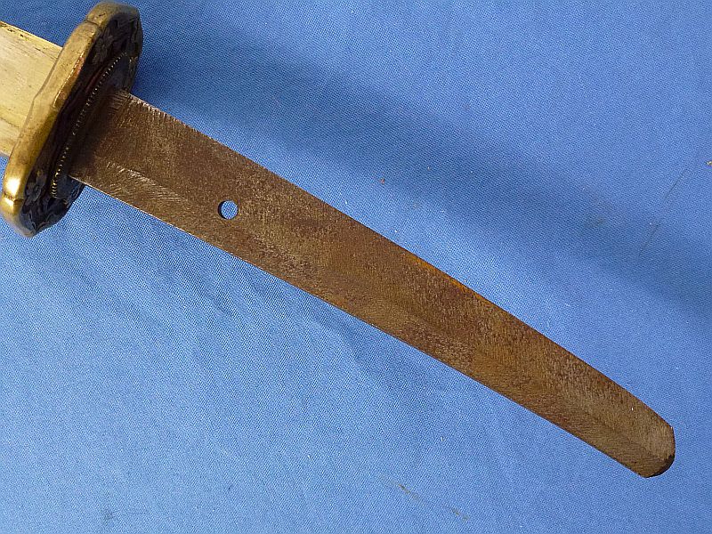 Signed WWII Japanese Army Officer Shin Gunto Sword by an Army Approved Swordsmith - Image 11
