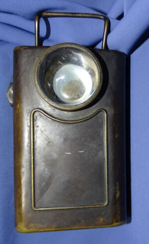 WWI U.S. Army Flashlight With Eagle Snap Reverse