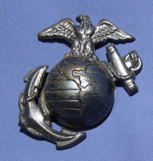 WWII USMC Enlisted Man's Visor Hat Eagle Globe & Anchor
