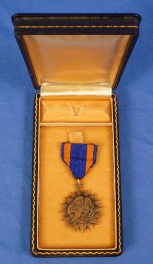 Cased WWII Air Medal Decoration on Full Wrap Brooch Suspension