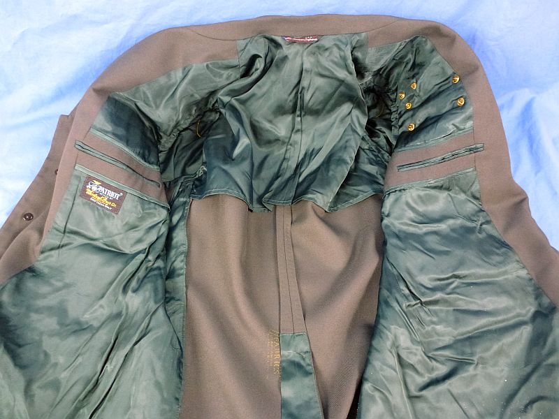 The Uniform of U.S. Army Major General Donald Infante - Image 10