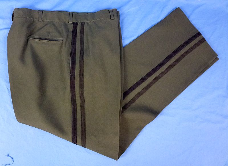 The Uniform of U.S. Army Major General Donald Infante - Image 12