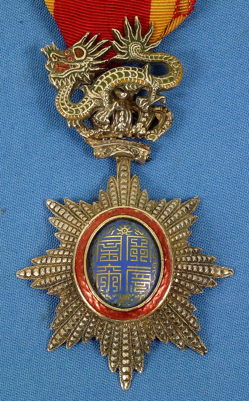French Indochina Order of the Dragon of Annan - Image 2