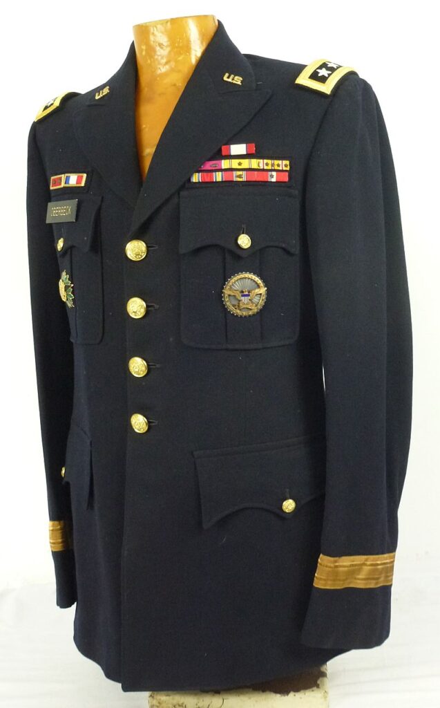 The Service Uniforms, Dress Uniform, Mess Dress Uniforms, Visor Caps ...