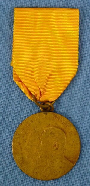 1913 Prussian Commemorative Centenary Medal of the 19th (2nd Posen) Infantry Regiment "von Courbière"