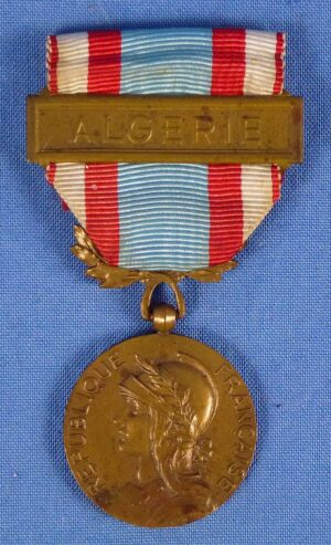 French North Africa Security and Order Operations Commemorative Medal with Bar "Algerie"