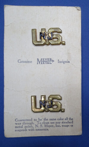 Pair WWII U.S./NJ Officer's Collar Insignia On Maker's Card