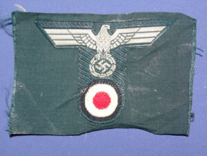 T-Shaped Bevo Army Eagle / Cockade Cap Insignia