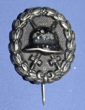Miniature WWI German Black Wound Badge 1 X 1-1/8 inch