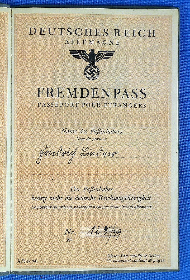 1939 Dated Fremdenpass - Image 2