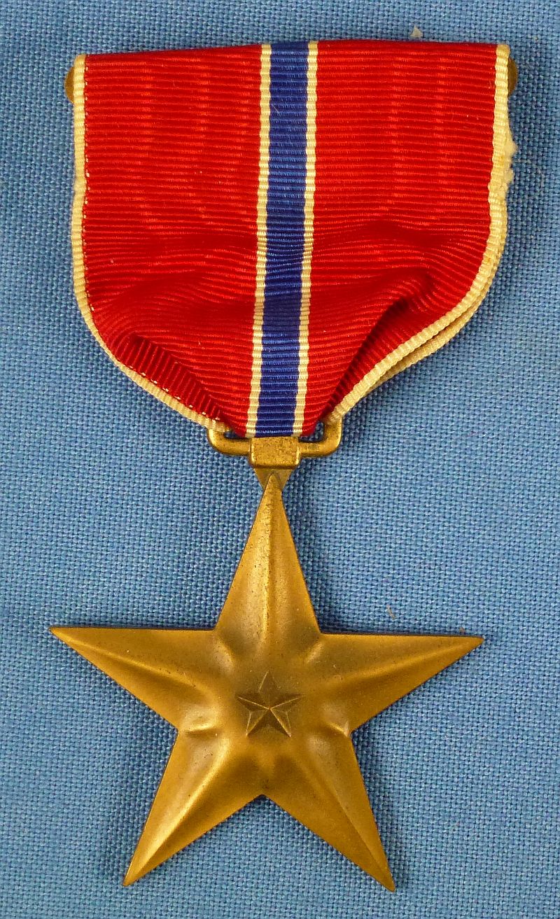 Identified Cased Bronze Star Group to a WAAC in Italy - Image 3