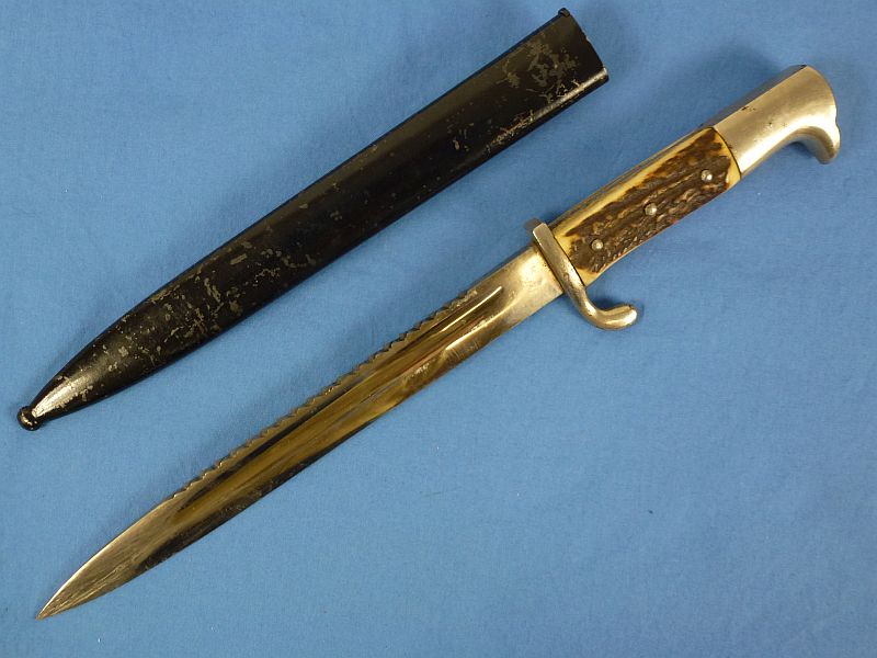 WWI Imperial German Stag Grip M1898 Sawback Dress Bayonet by WKC - Image 3