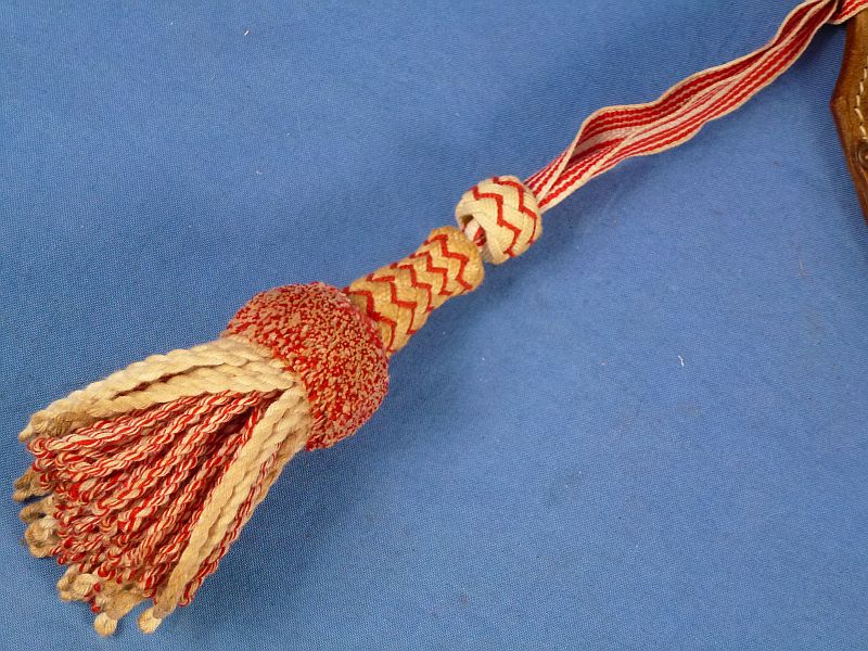 Excellent Condition 1916 Dated Model S98/05 Dress "Butcher Blade" Sawback Bayonet by WKC with Frog and Portepee - Image 11