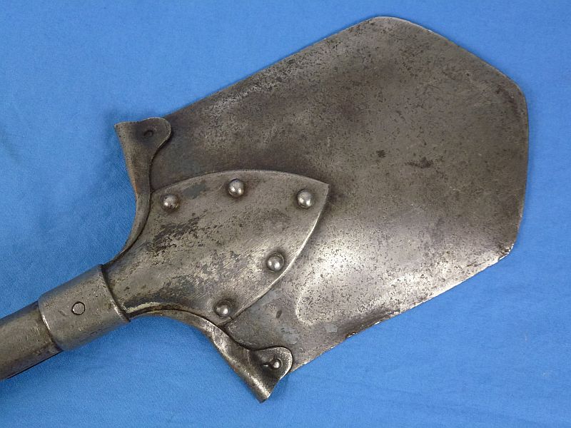 1915 Dated German Entrenching Tool with Carrying Cover - Image 5