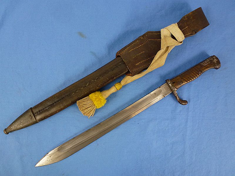 1915 Dated Imperial German Model M1898/05 Butcher Blade Bayonet by E. & F. Horster with Frog and Knot - Image 3