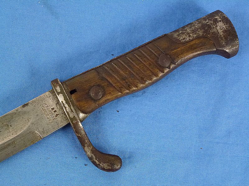 1915 Dated Imperial German Model M1898/05 Butcher Blade Bayonet by E. & F. Horster with Frog and Knot - Image 11