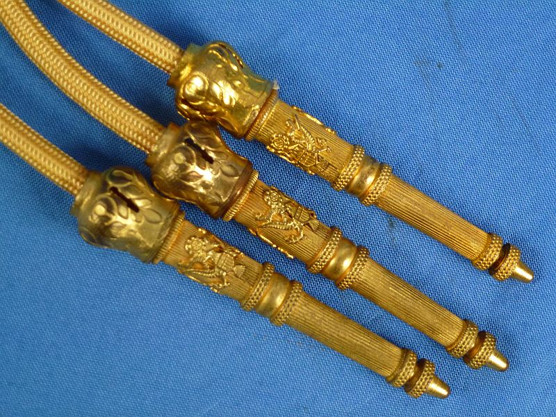 U.S. Army Aide de Camp Aiguillette Set - Image 2