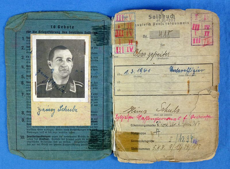 WWII Luftwaffe Soldbuch - Image 2