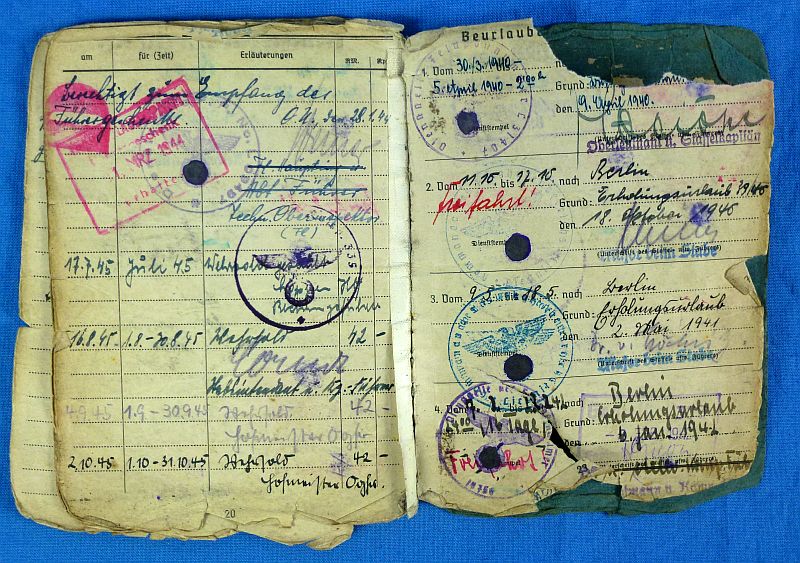 WWII Luftwaffe Soldbuch - Image 9