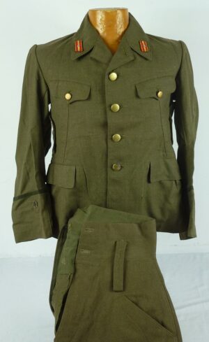 WWII Japanese Army Lieutenant Uniform