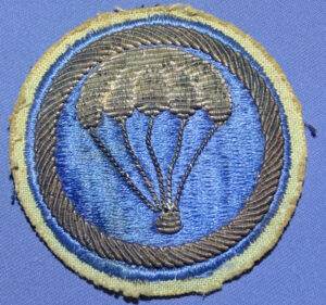 WWII Bullion Theater Made Airborne Parachute Infantry Overseas Cap Patch